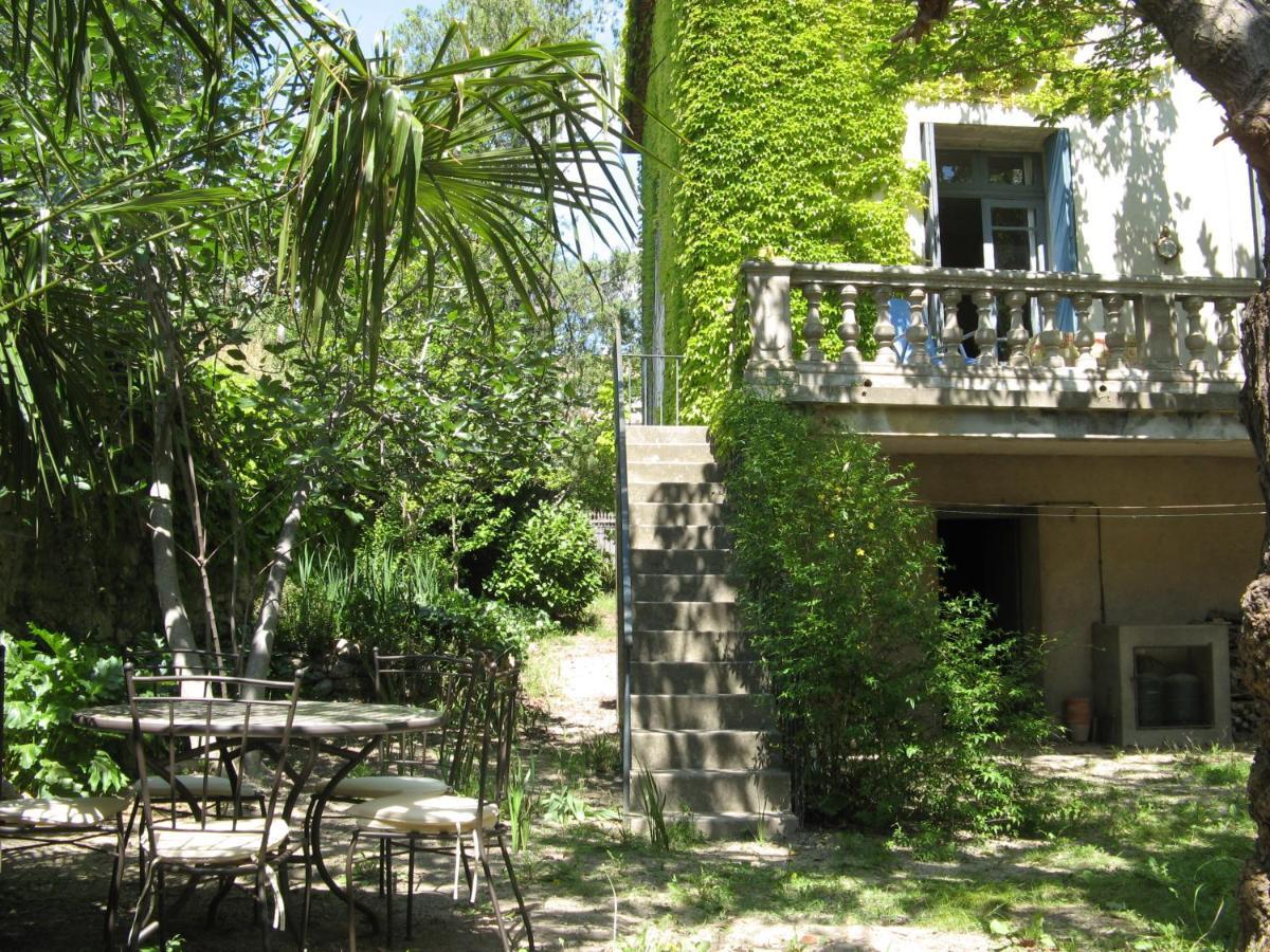 Bed and Breakfast Les Remparts à Capestang Extérieur photo