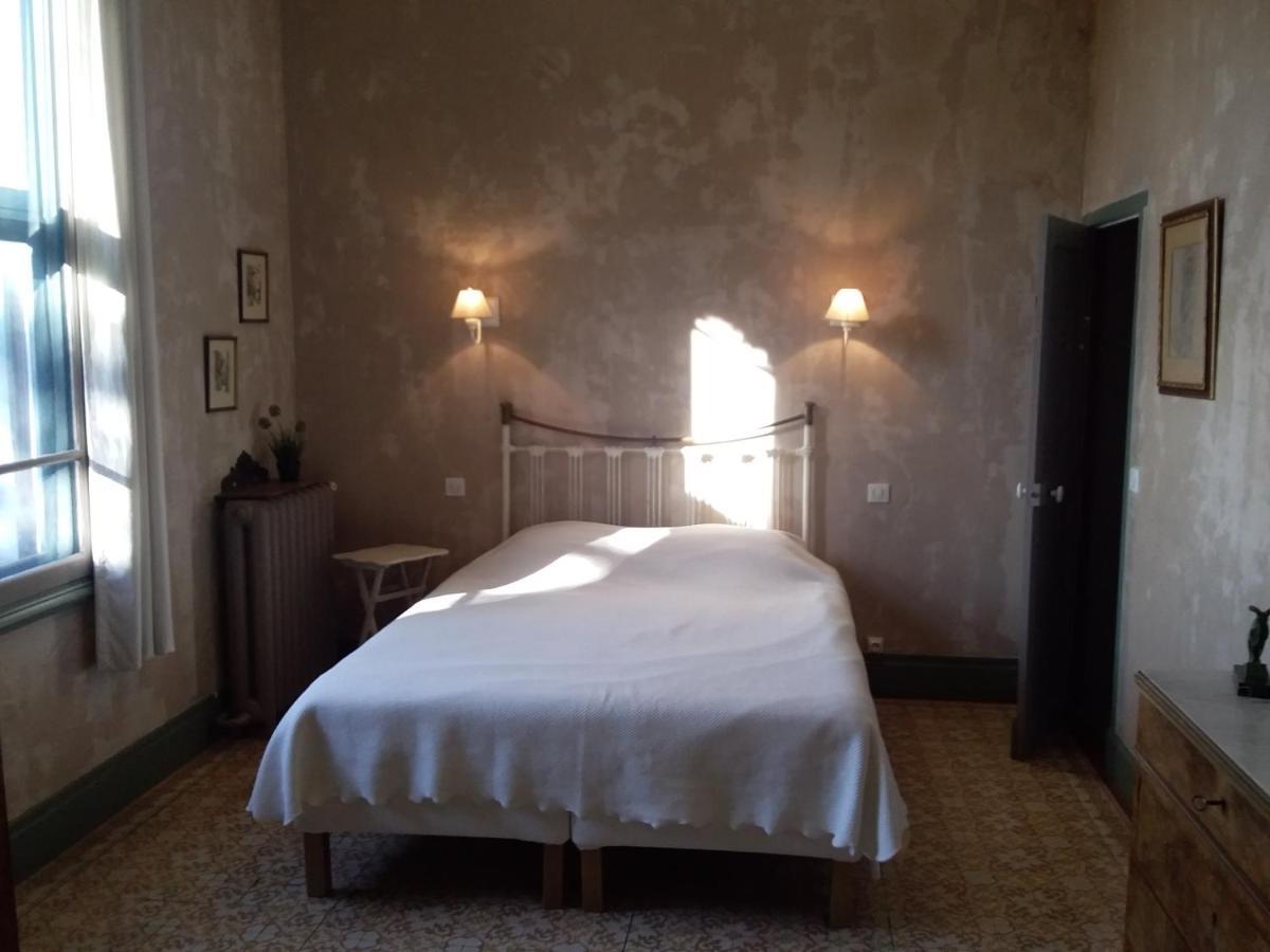 Bed and Breakfast Les Remparts à Capestang Extérieur photo