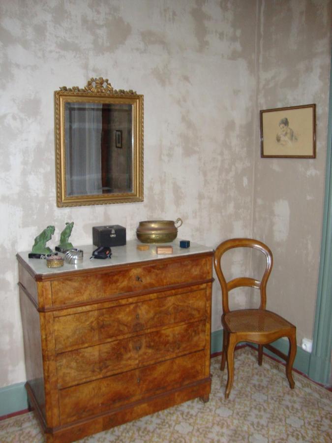 Bed and Breakfast Les Remparts à Capestang Extérieur photo